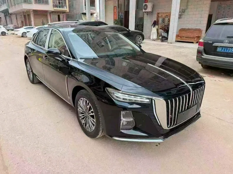 红旗H5 正面外观三