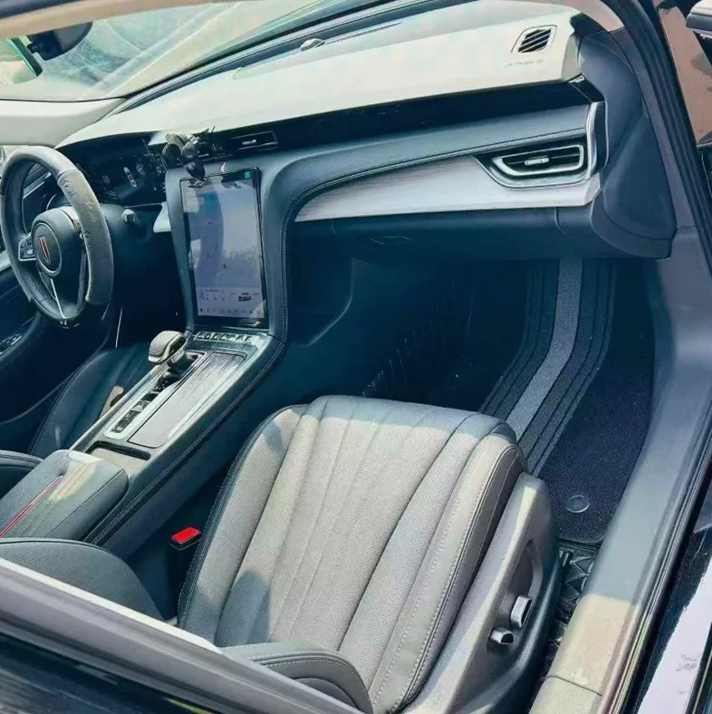 红旗H5 后面外观一