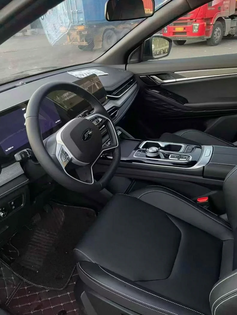 江淮QX 后面外观三