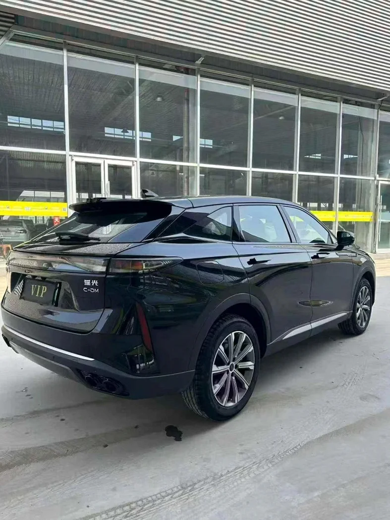 奇瑞星途 内饰后排