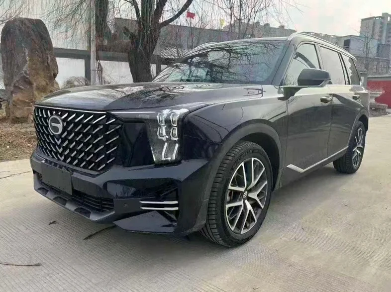 传祺GS8 正面外观二