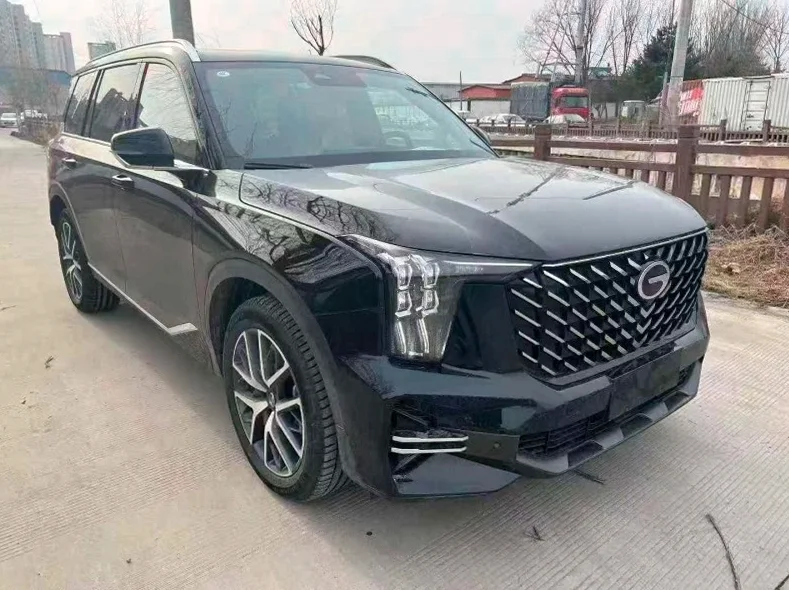 传祺GS8 正面外观三