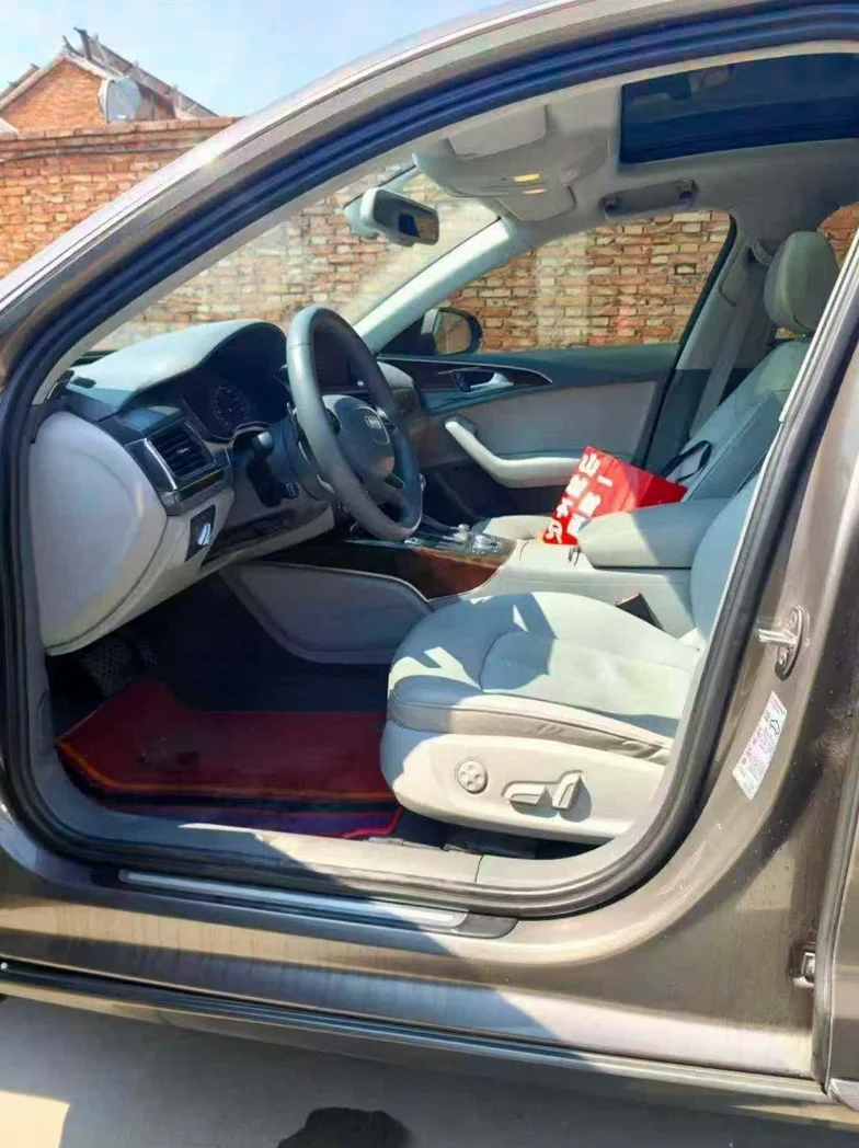 奥迪A6L 后面外观一