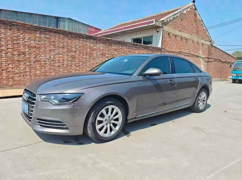 奥迪A6L 正面外观三