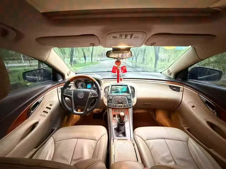 别克君威 后面外观三