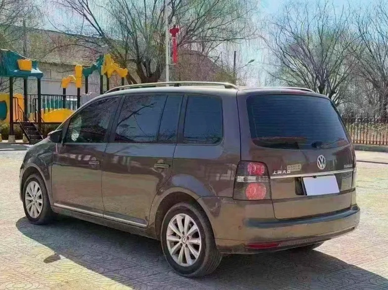 大众途安 后面外观三