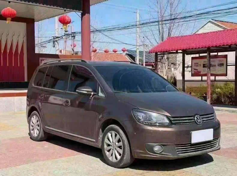 大众途安 正面外观二