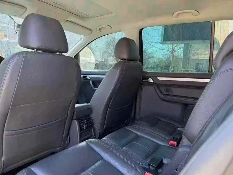 大众途安 内饰后排