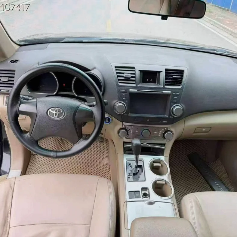 丰田汉兰达 后面外观二