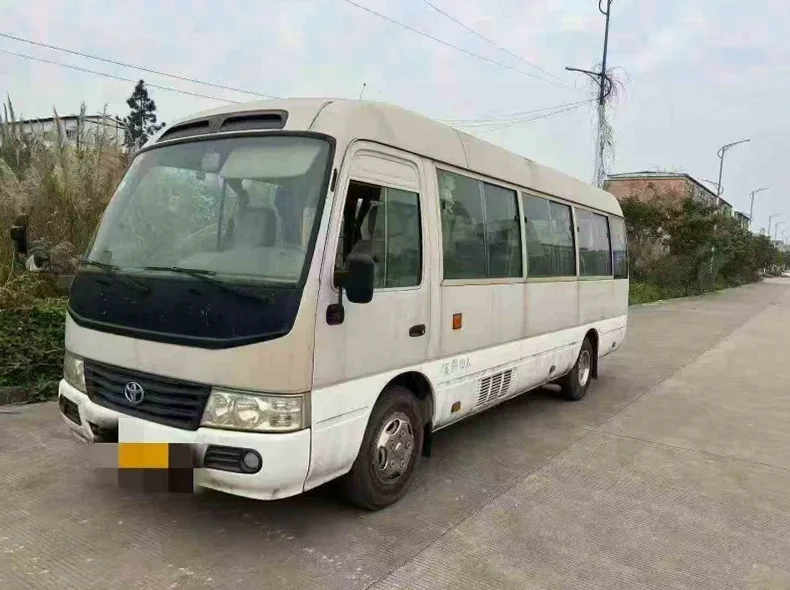 13年丰田考斯特