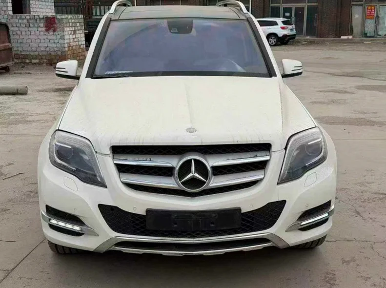 通辽2013年奔驰GLK质押车 正面外观一