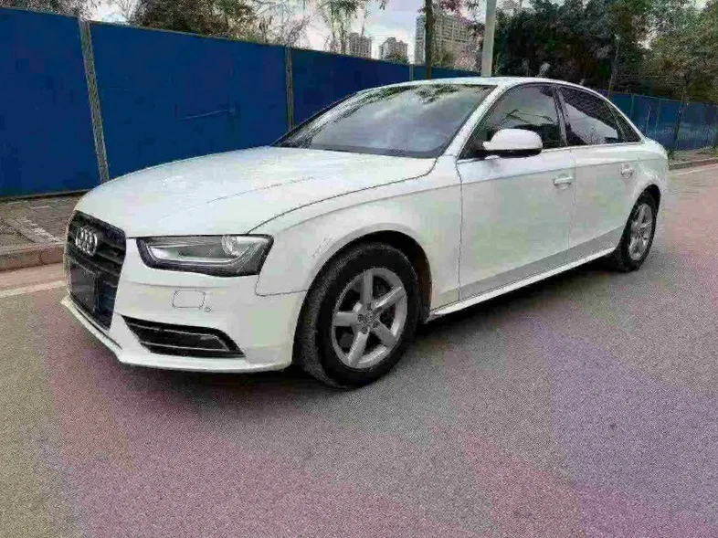 奥迪A4L 正面外观三