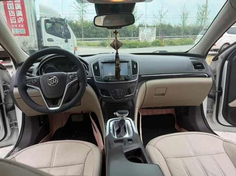 别克君威 后面外观二