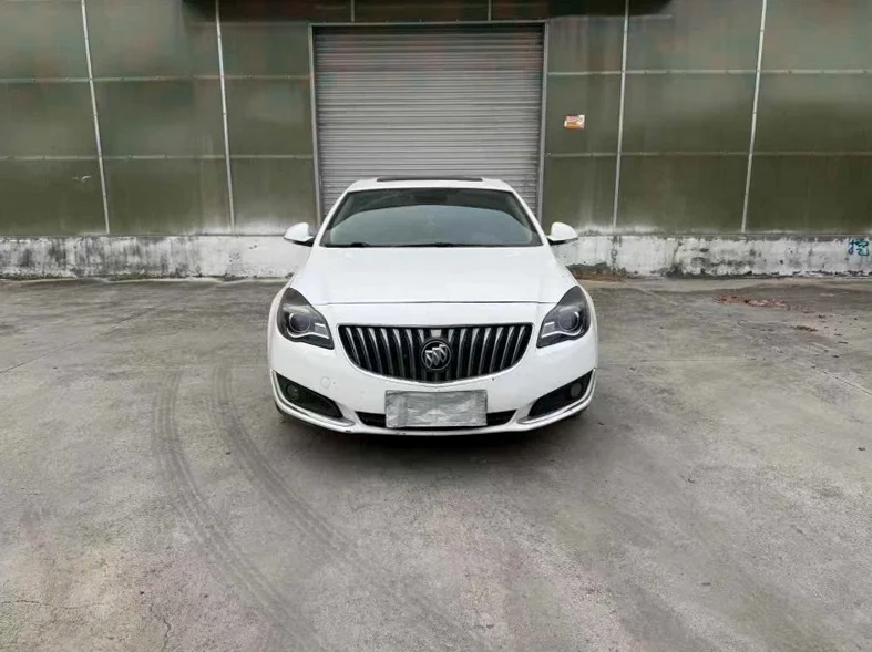 徐州2014年别克君威半价车 正面外观一