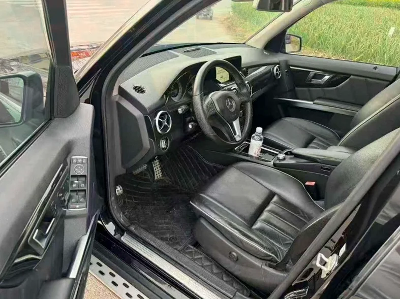 奔驰GLK 后面外观三