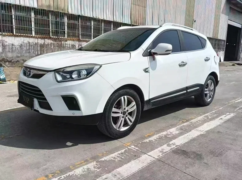 江淮瑞风 正面外观二