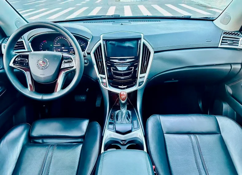 凯迪拉克SRX 后面外观一