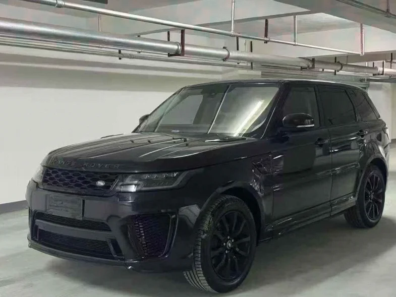 路虎揽胜运动 正面外观三