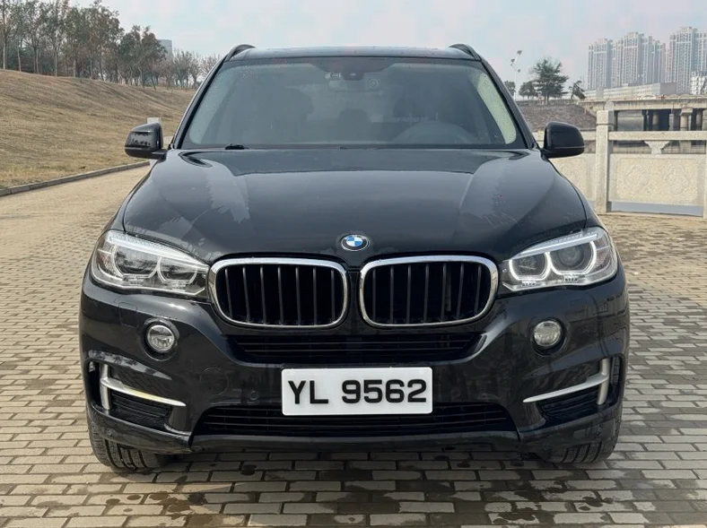 准16年宝马X5 2.0T高配