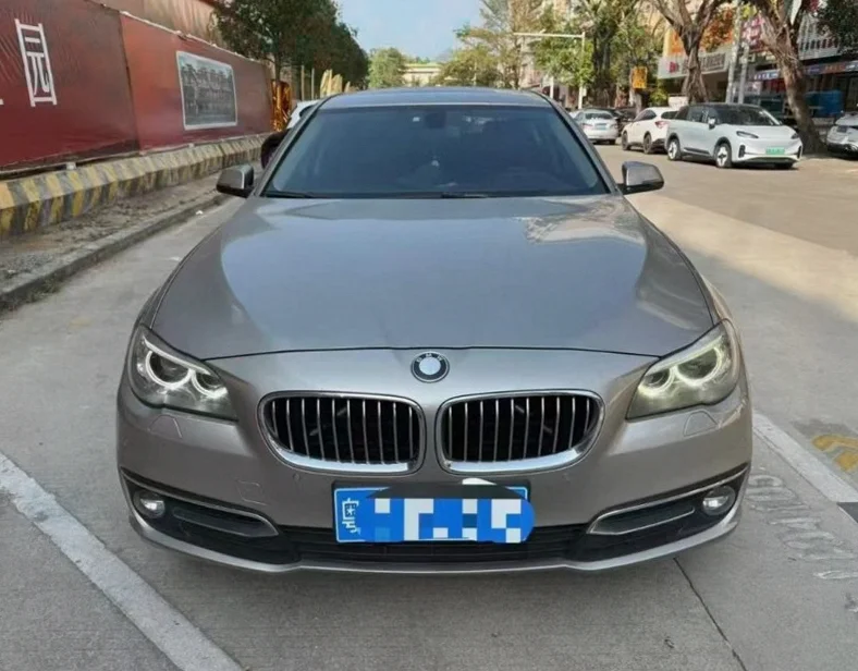 16年宝马525Li 2.0T豪华版