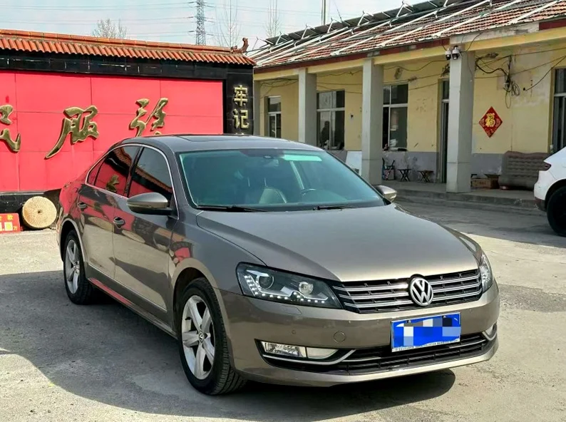 大众帕萨特 正面外观三