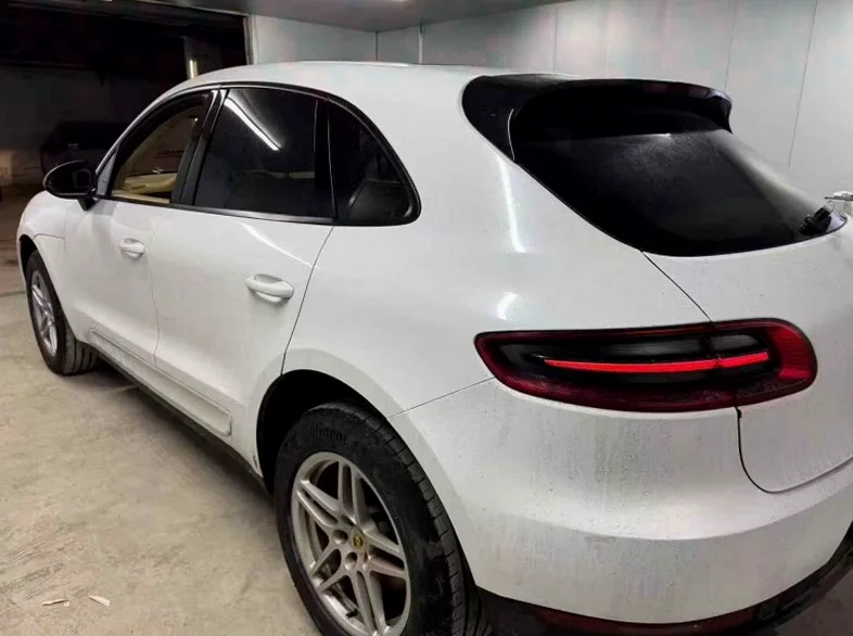 保时捷Macan 驾驶室