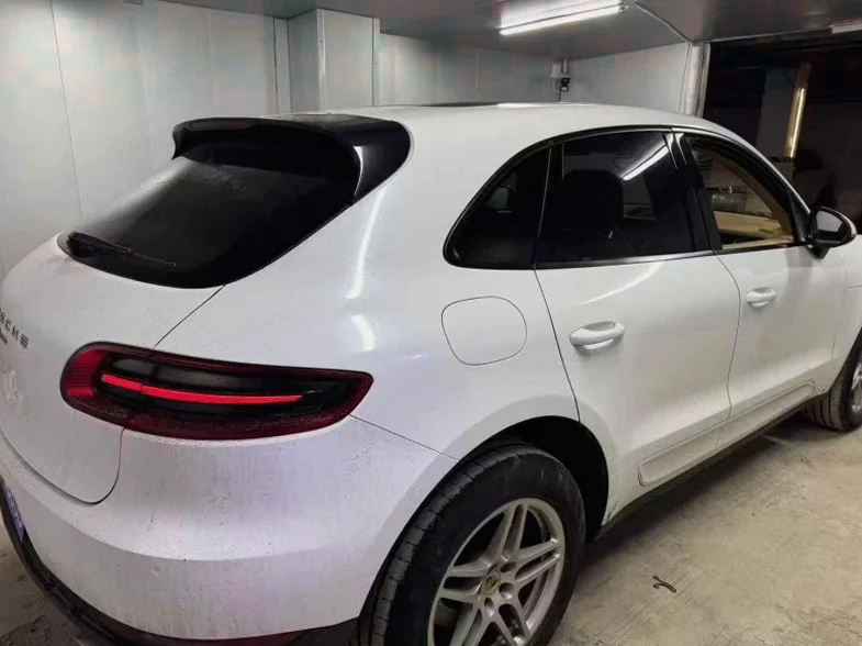 保时捷Macan 内饰后排