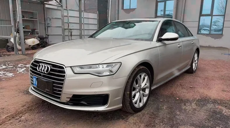 奥迪A6L 正面外观二