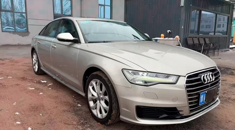 奥迪A6L 后面外观一