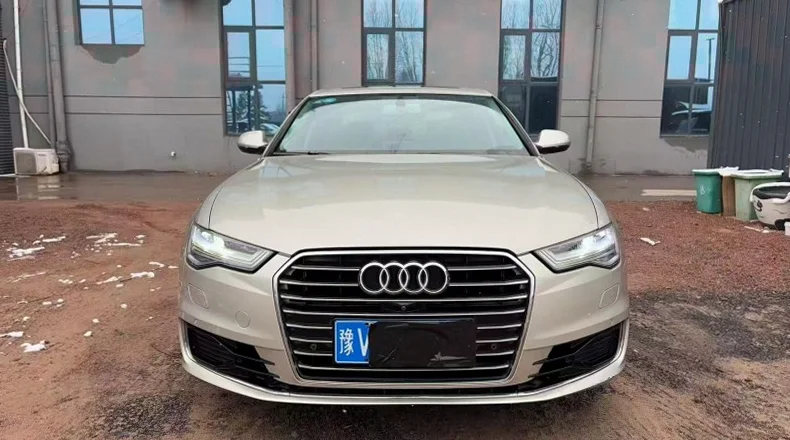 16年奥迪A6L 3.0排量夸戳