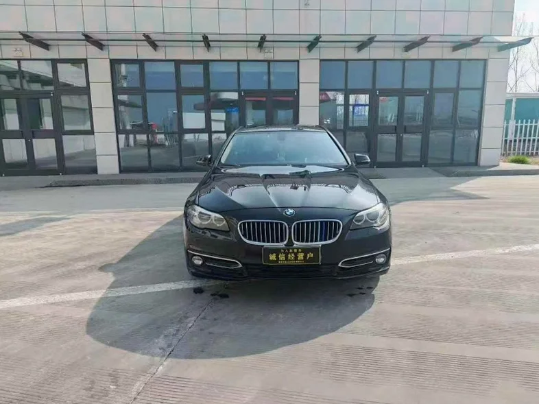 淮安2016年宝马5系抵押车 正面外观一