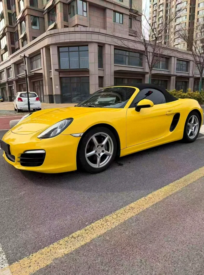 保时捷Boxster 正面外观三