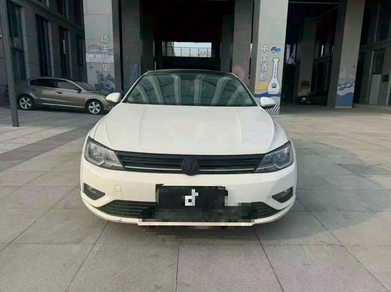 16年大众凌渡 1.4T自动标配