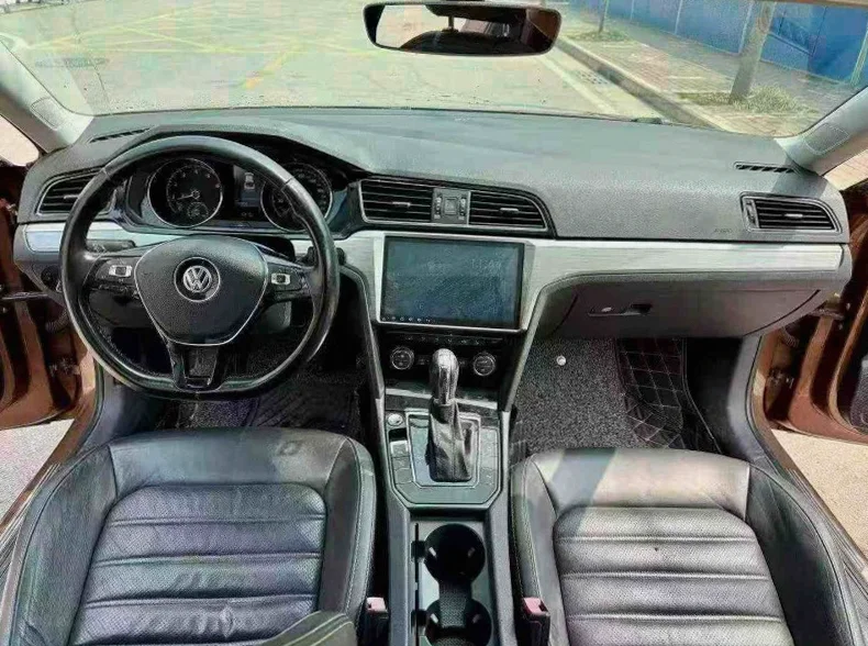 大众凌渡 后面外观二