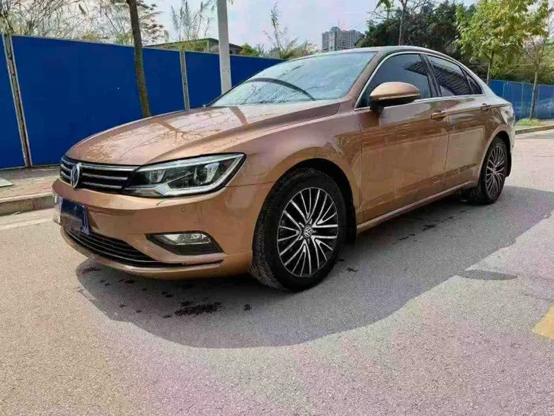 大众凌渡 正面外观三