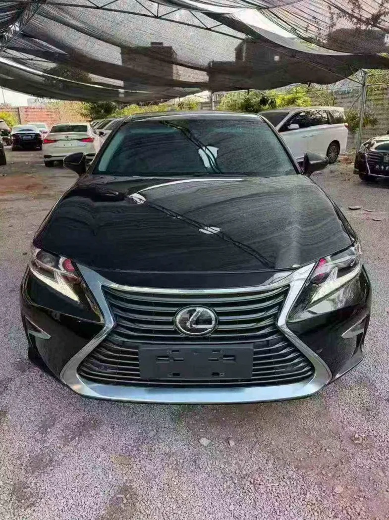 16年雷克萨斯ES200 2.0L自动高配