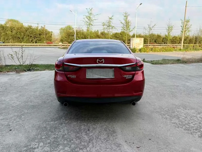 马自达阿特兹 驾驶室