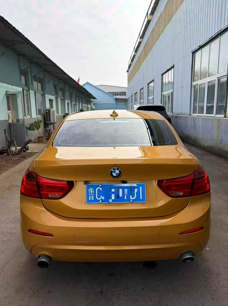 宝马1系 后面外观三