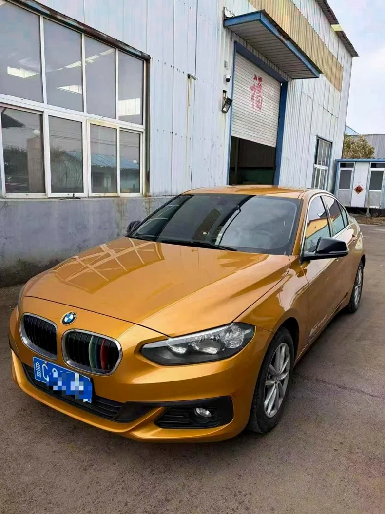 宝马1系 正面外观三