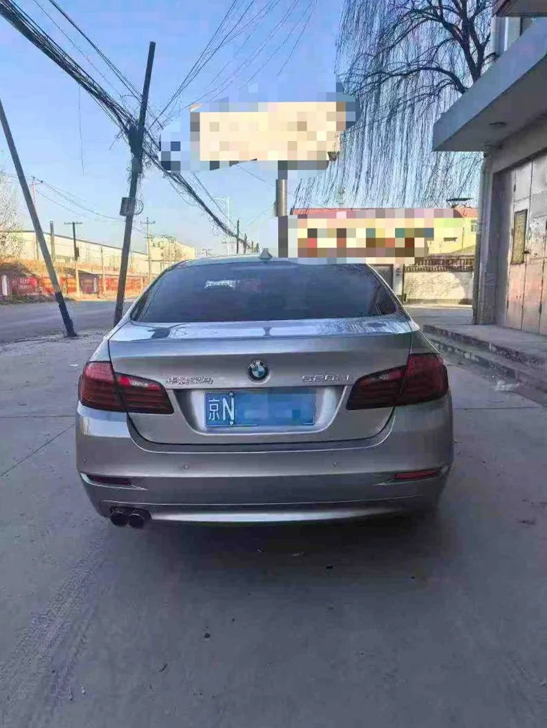 宝马5系 驾驶室