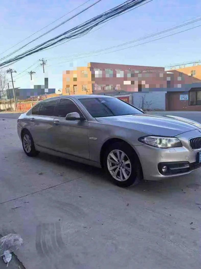 宝马5系 正面外观三