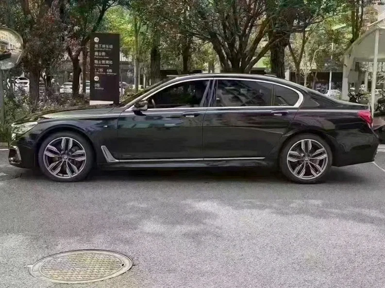 宝马7系 内饰后排