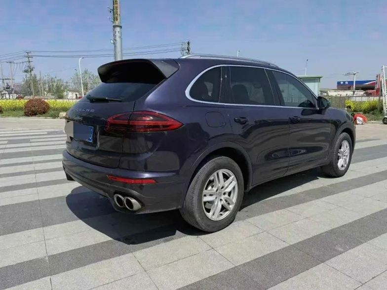 保时捷卡宴 内饰前排