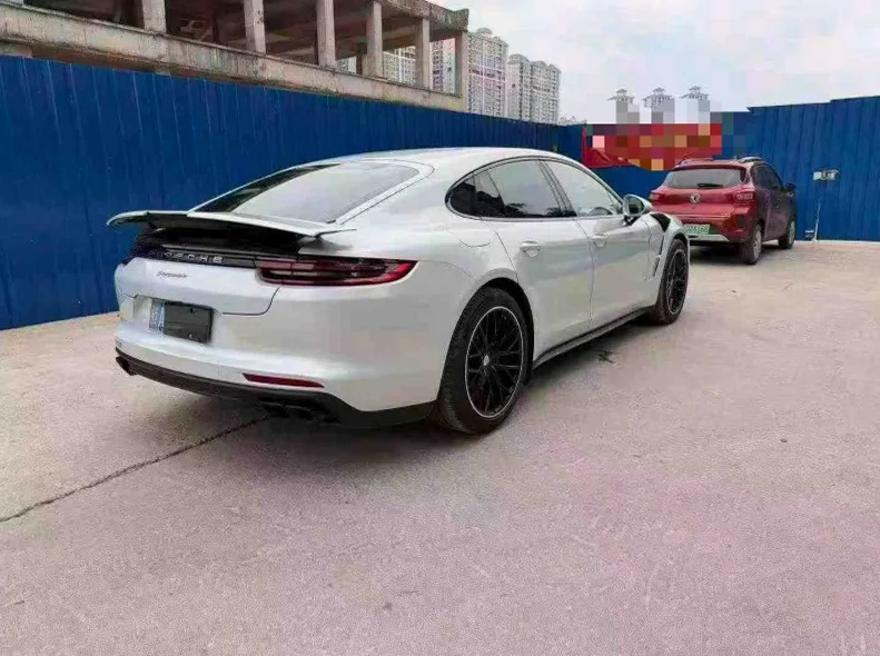 保时捷帕拉梅拉 内饰前排