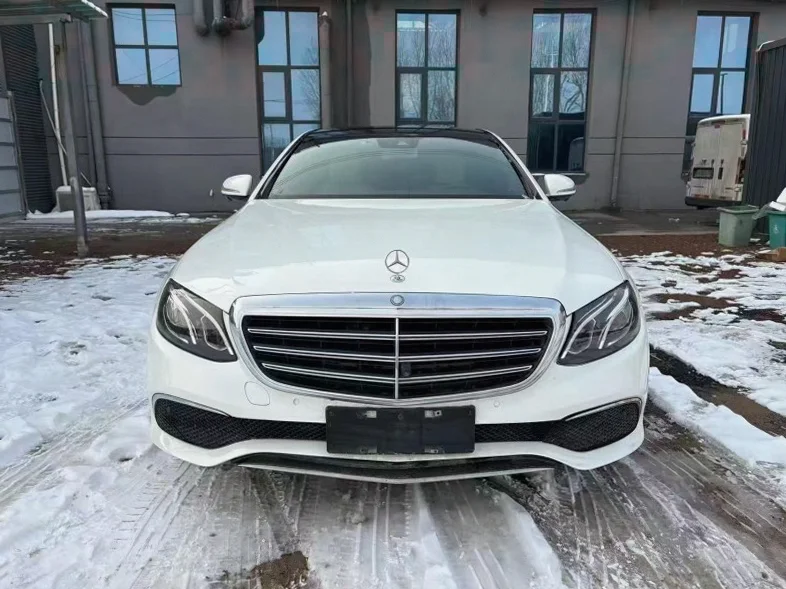 17年奔驰E200L 4MATIC四驱