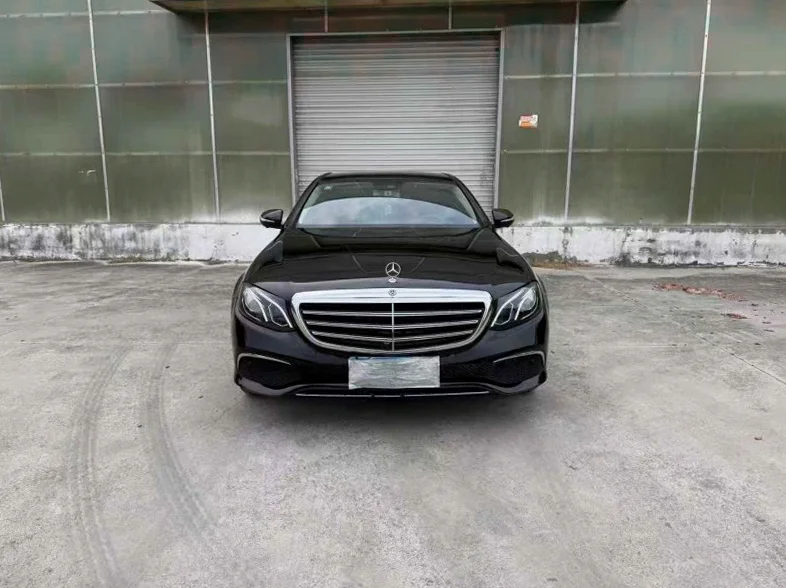 17年奔驰E300L高配
