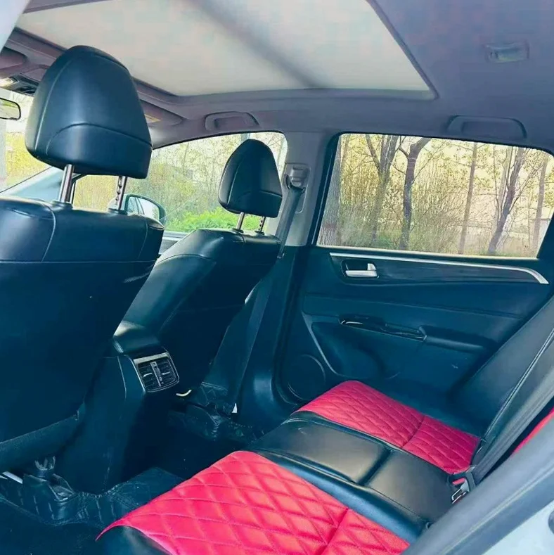 本田杰德 后面外观三