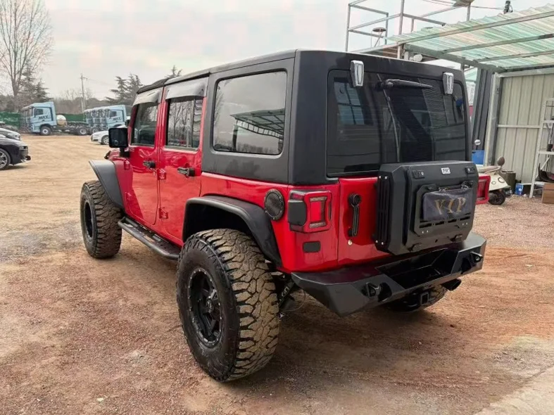 Jeep牧马人 驾驶室