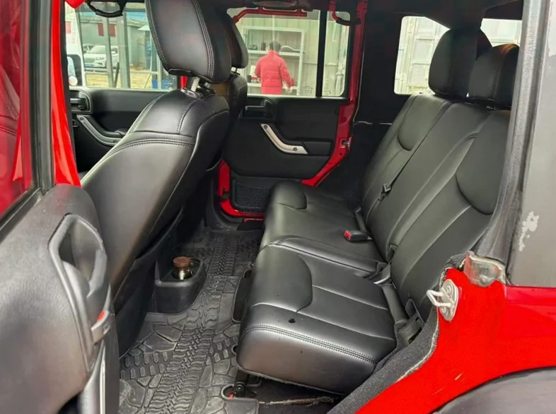 Jeep牧马人 后面外观三