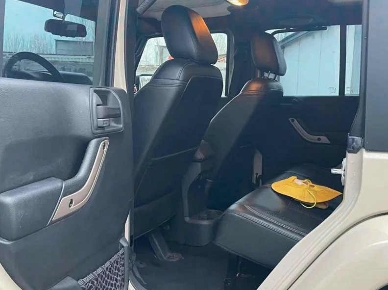 Jeep牧马人 后面外观二